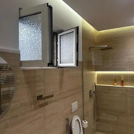 Cozy For 2 In Tirana